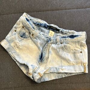 Billabong Jean shorts